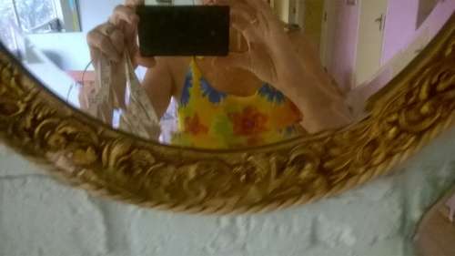 ANTIQUE, OVAL, GOLD FRAMED MIRROR